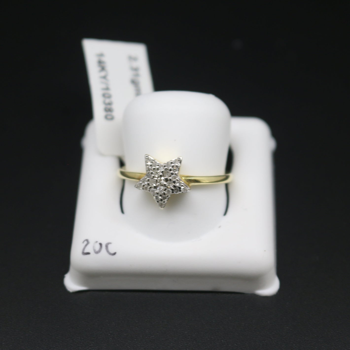 Women's Diamond Ring C20