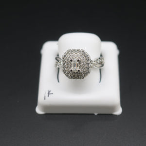 Women's Diamond Ring K1