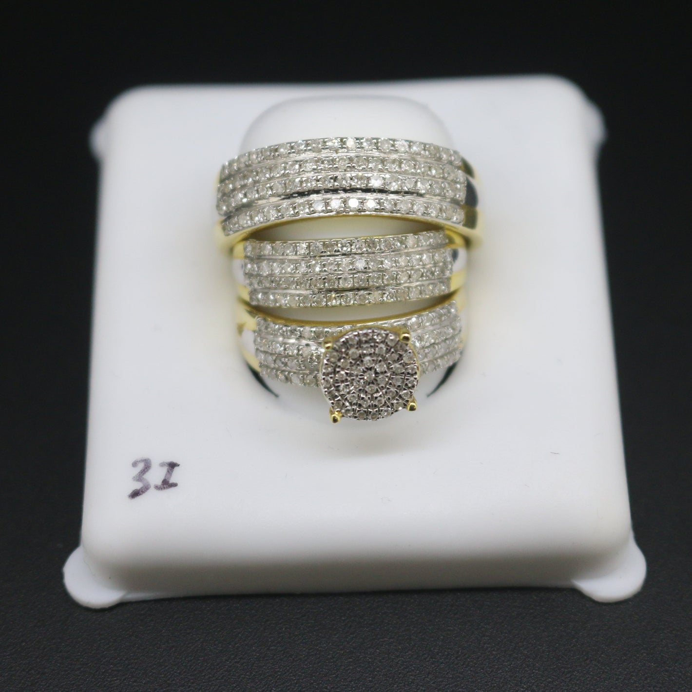 WOMEN'S DIAMOND RINGS I3