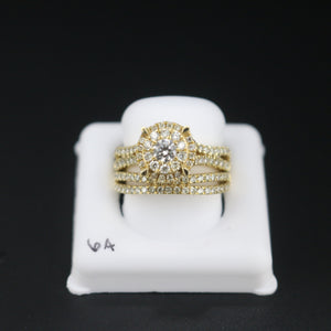 WOMEN'S DIAMOND RINGS A6