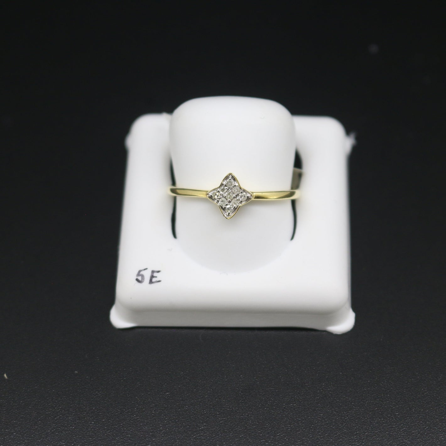 Women's Diamond Ring E5