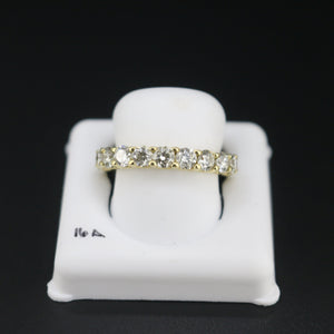 WOMEN'S DIAMOND RINGS A16