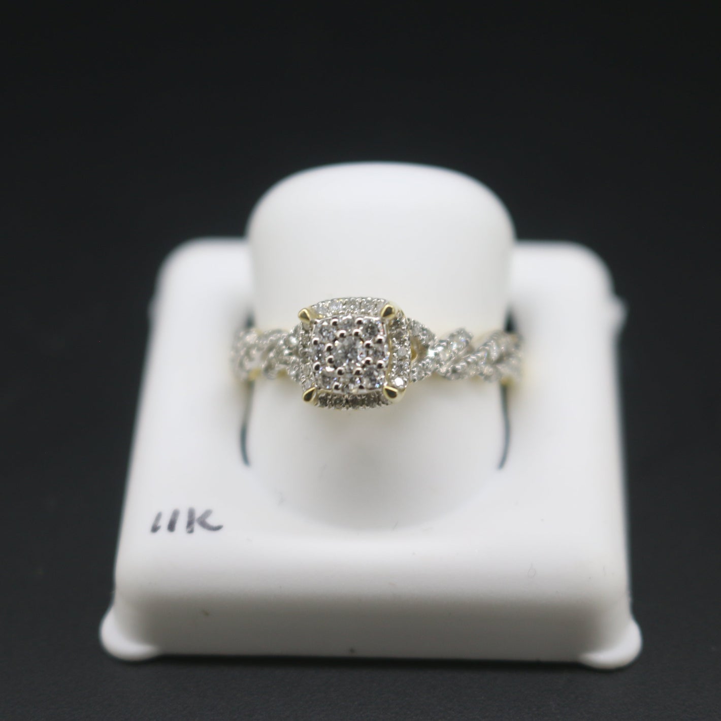 Women's Diamond Ring K11