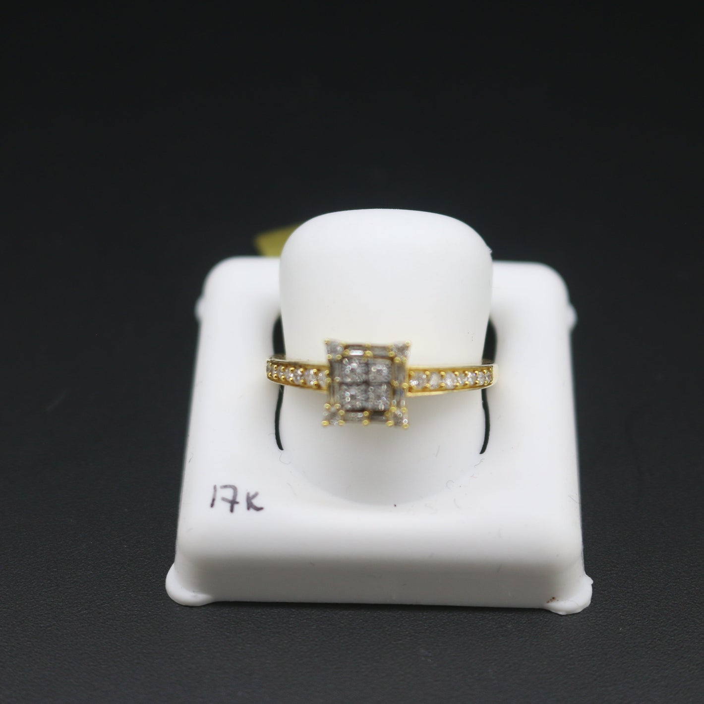 Women's Diamond Ring K17