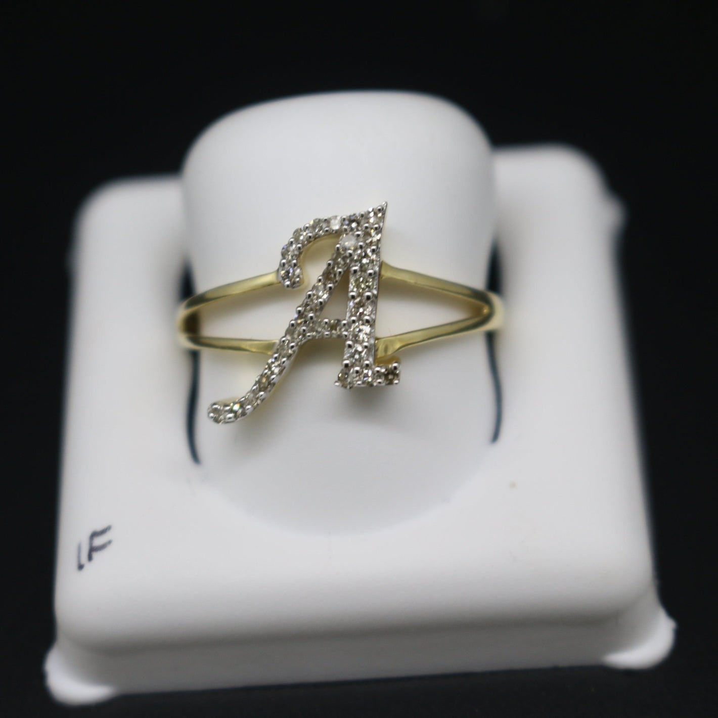 Women's Diamond Ring F2