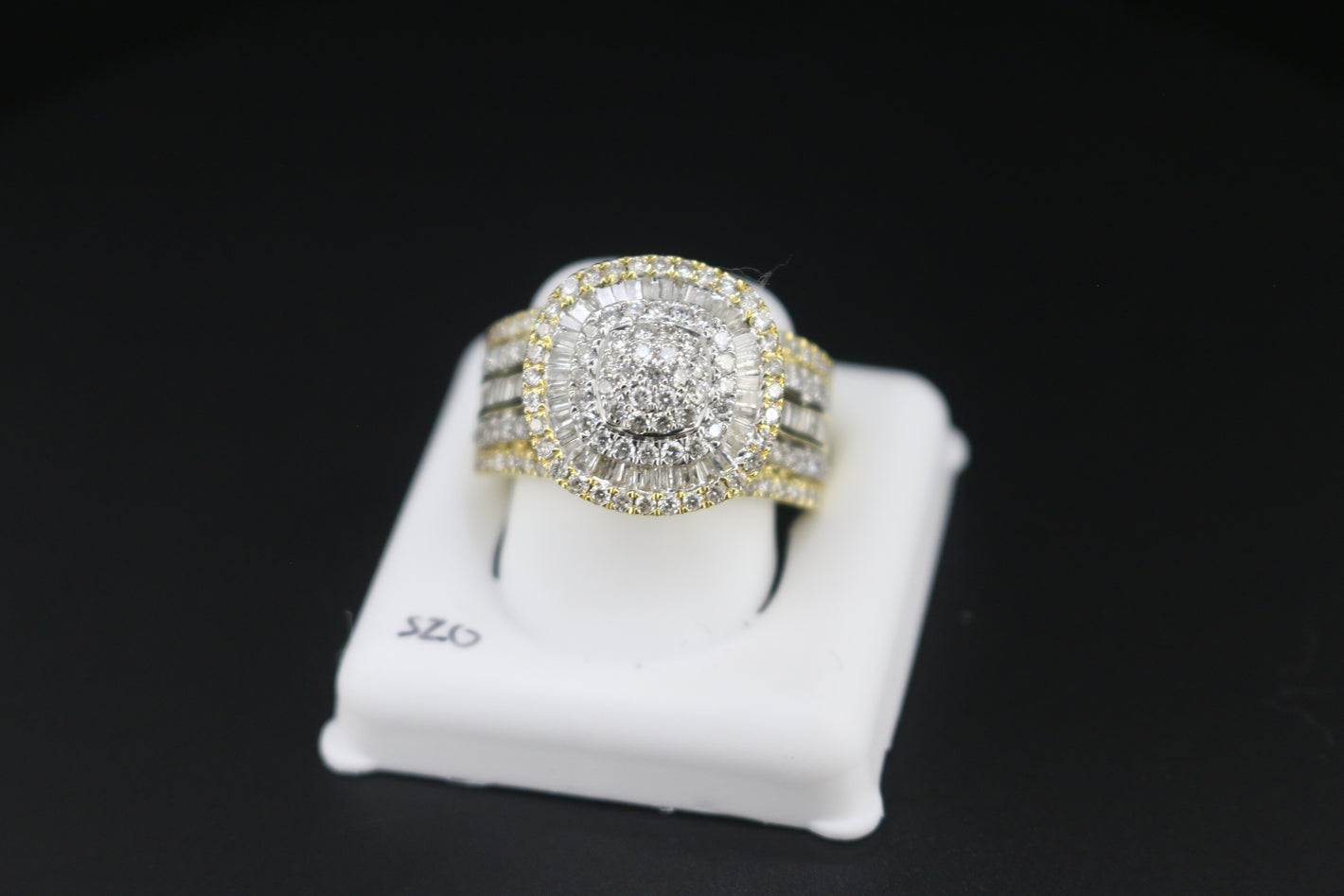 WOMEN'S DIAMOND RINGS S20