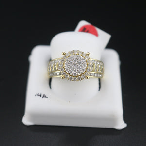 WOMEN'S DIAMOND RINGS A14