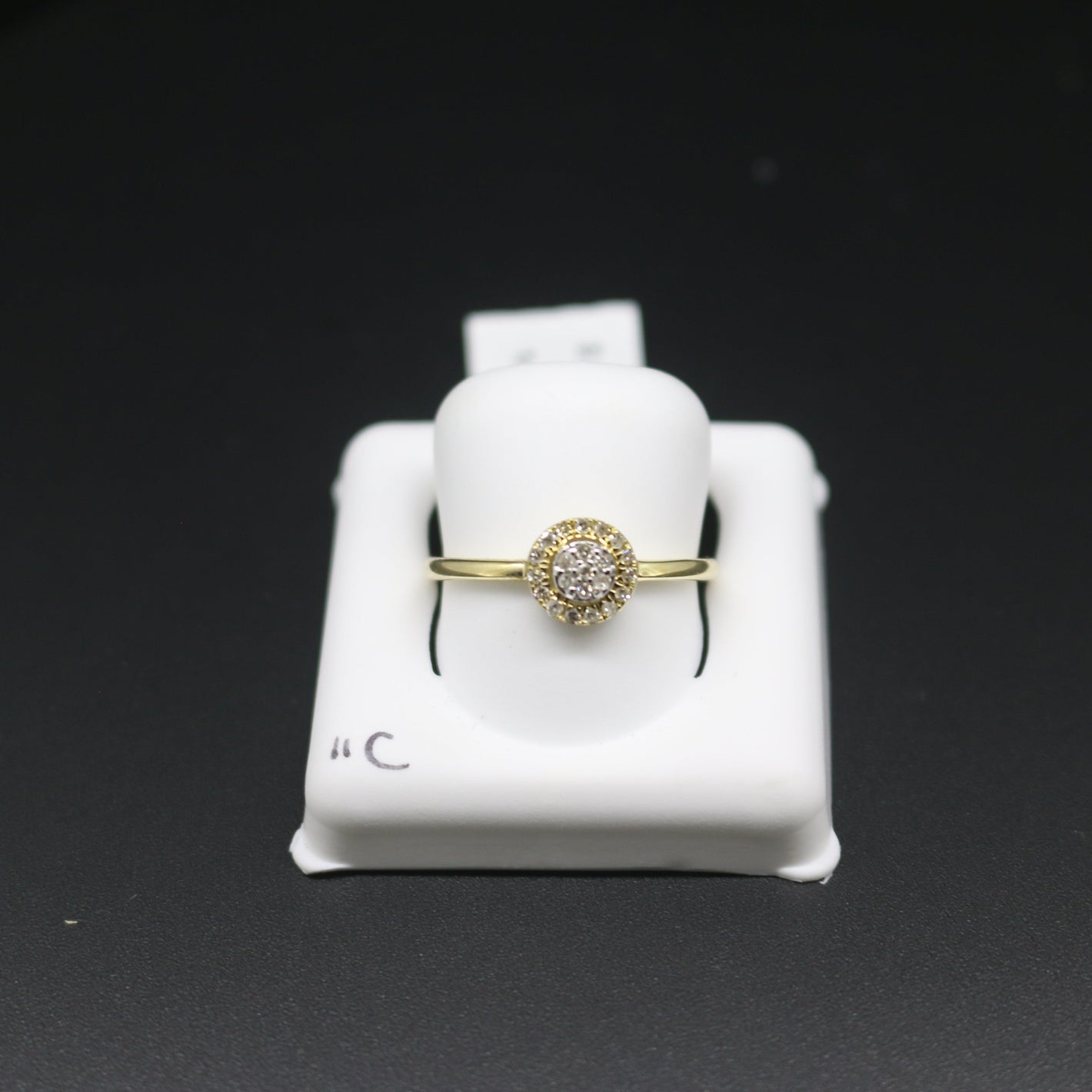 Women's Diamond Ring C11