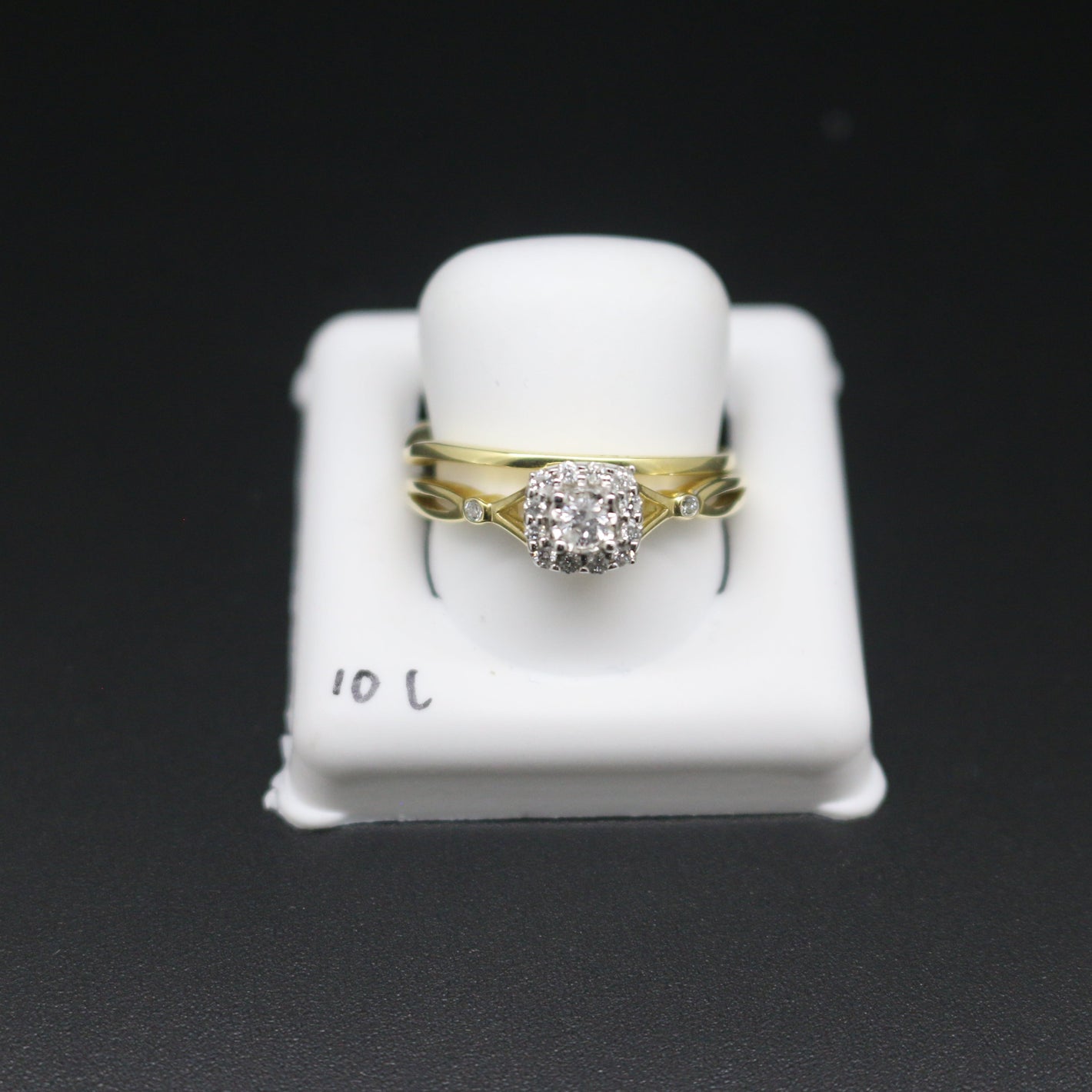 Women's Diamond Ring C10