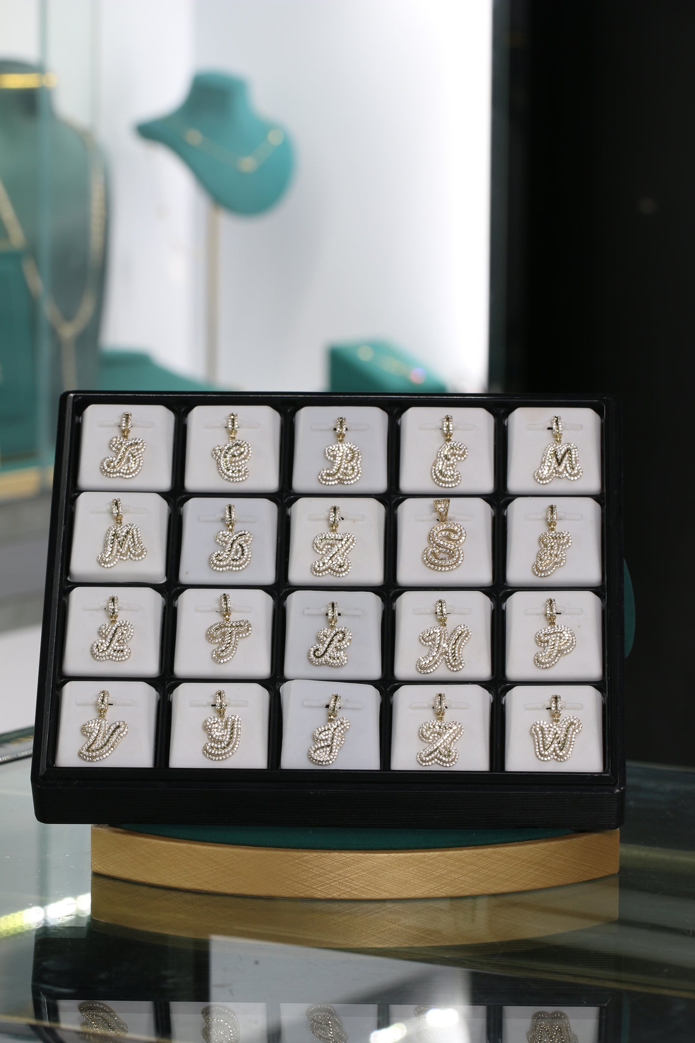 Pendants Letra Cursiva 10k 2 pisos