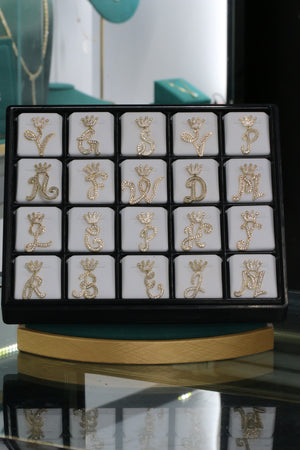 Pendant Letra Corona 10k Cz