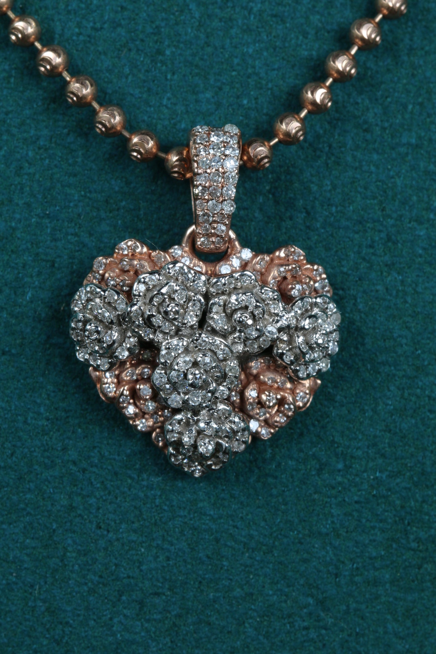 Pendant 10k Rose Gold y Diamantes